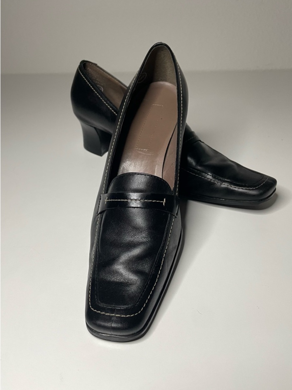 Nine West Jaywalk Classic Black Leather Pumps with Block Heel Women’s Sz 6